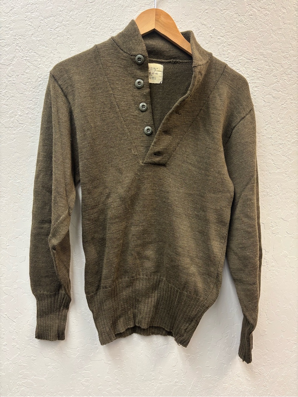80s vintage US military issue 100% wool olive drab (OD) sweater men’s med rare
